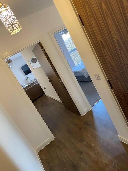 Spacious Apartment In The Heart Of チェルムスフォード エクステリア 写真
